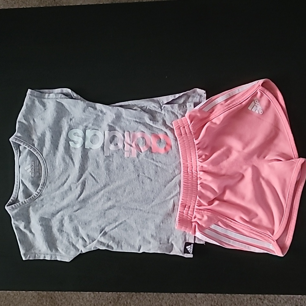 Adidas short set sz 24m